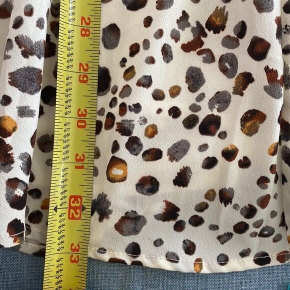 J.O.A. long sleeve deep v-neck leopard print mini dress size S - Picture 10 of 11